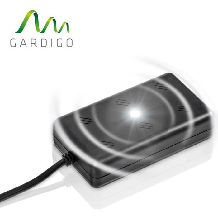 2x appareil à ultrasons mobile avec fonction de lumières stroboscopiques à LED bus garage contrôle de la martre et des rongeurs grenier chiens défense des animaux sauvages pour voiture chats 