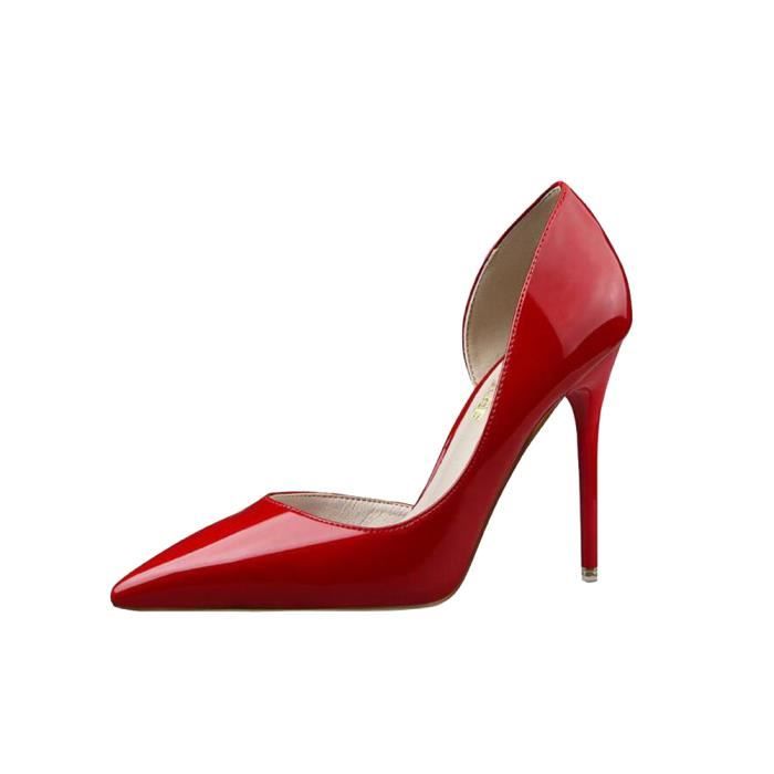 talon aiguille rouge vernis