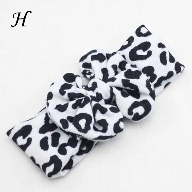 1 Joli Bandeau Bebe Fille De Couleur Blanc Et Noir Cdiscount Au Quotidien