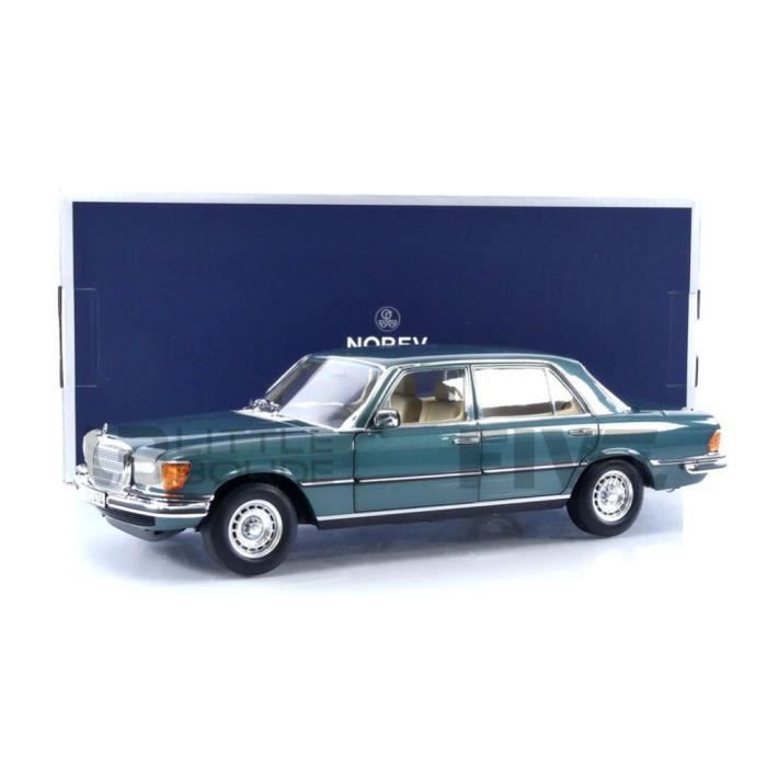 Mercedes-Benz 300 SE Berline Noire – Revell 1/18 – Miniature Collection Sans Boîte