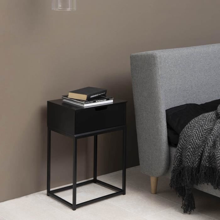 table de chevet - concept usine - slumber - design industriel - tiroir pratique - noir