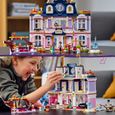LEGO® Friends 41684 Le Grand Hôtel de Heartlake City, Grande Maison, Figurine Animaux, Mini-poupées, Jouet Enfants 8 Ans-3