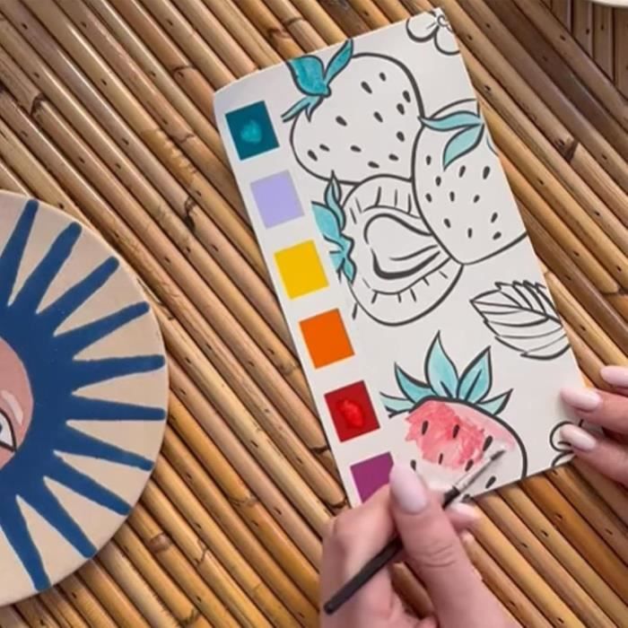 Cahier De Peinture À L'Aquarelle - Kit de Peinture 12 Couleurs,Livres d'aquarelle avec différents motifs - pour débutants garçons filles journaux classe voyage exercices d'art fête Cahier De Peinture À L'Aquarelle - Kit de Peinture 12 Couleurs,Livres d'aquarelle avec différents motifs - pour débutants garçons filles journaux classe voyage exercices d'art fête