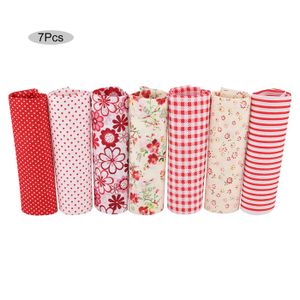 UOOOM Lot de 7pcs 50 x 50 cm Patchwork coton tissu DIY Fait à la main en tissu à coudre Quilting Designs Différents (# A002