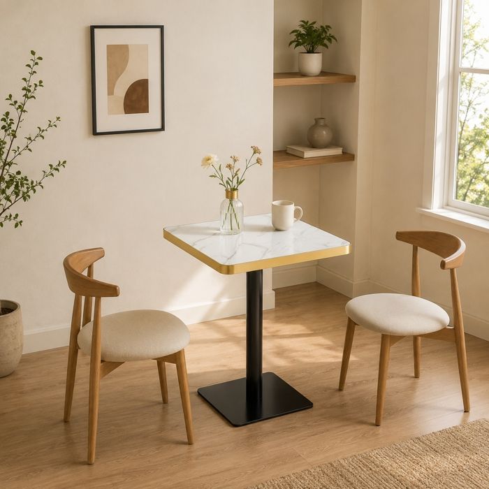 Table à manger carrée - Aspect marbre - Cadre en métal - Dimensions 60x60x74 cm - Poids 12.94 kg - Pour 2-4 personnes