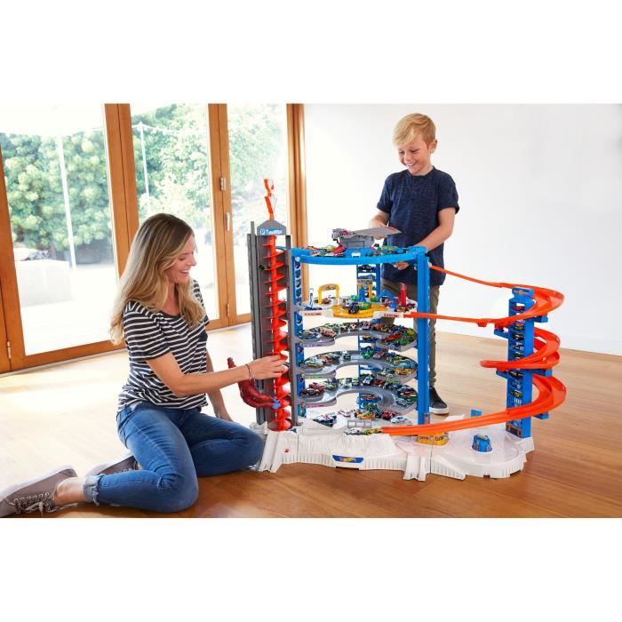 Mattel hot wheels mega garage outlet