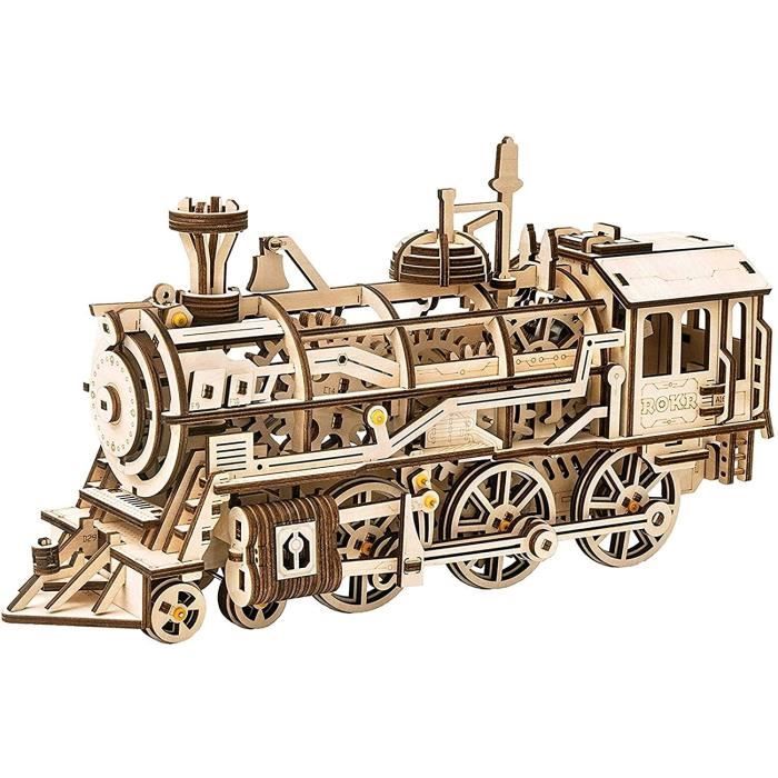 LOCOMOTIVE EN BOIS, Wooden locomotive, Holzlokomotive EUR