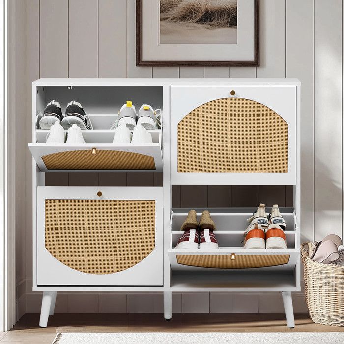 Meuble à Chaussures 4 Portes en Rotin - ALIGHTUP - avec séparateur réglable pour entrée/couloir 105x24x98 cm Blanc et Naturel Meuble à Chaussures 4 Portes en Rotin - ALIGHTUP - avec séparateur réglable pour entrée/couloir 105x24x98 cm Blanc et Naturel