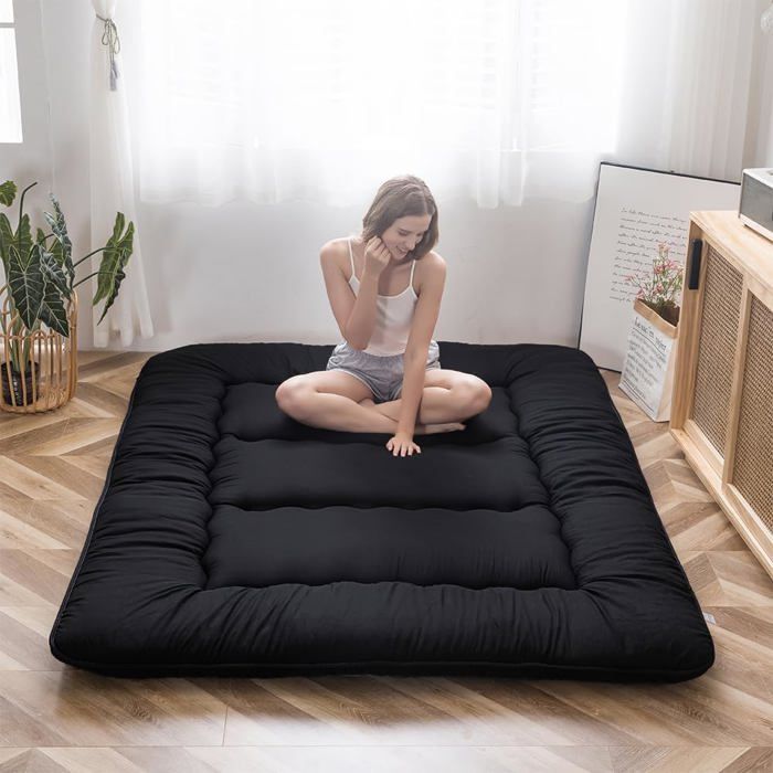 Matelas futon de sol japonais pliable type tatami - Noir 135x190 cm - Idéal pour invités et camping