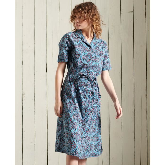 Robe chemise imprimée femme Superdry - imprimé bleu marine - Manches courtes - Ceinture - Trois poches Robe chemise imprimée femme Superdry - imprimé bleu marine - Manches courtes - Ceinture - Trois poches
