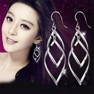 Boucles d'oreilles strass (D'occasion) à Lausanne pour CHF 5 - avec
