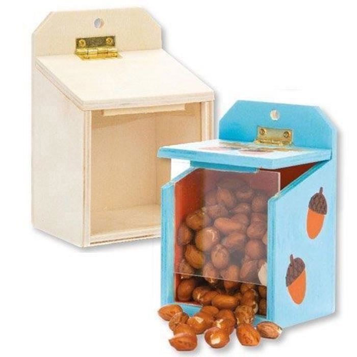 Wooden Squirrel Feeder Boxes Creative Art Supplies for Children Crafts and Decorations (Pack of 2)