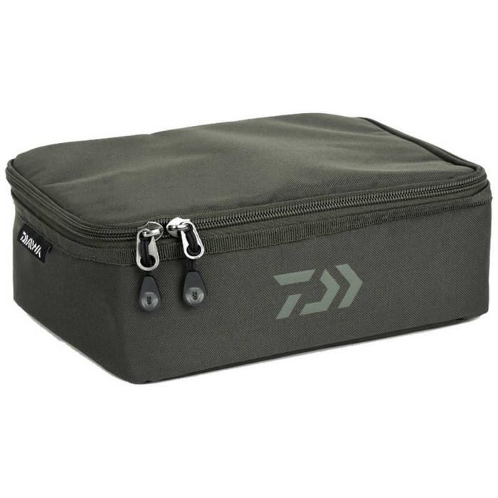 Daiwa Sac Accessoires Moyen Infinity System - 25x20x10cm - 4L - Isapm Daiwa Sac Accessoires Moyen Infinity System - 25x20x10cm - 4L - Isapm