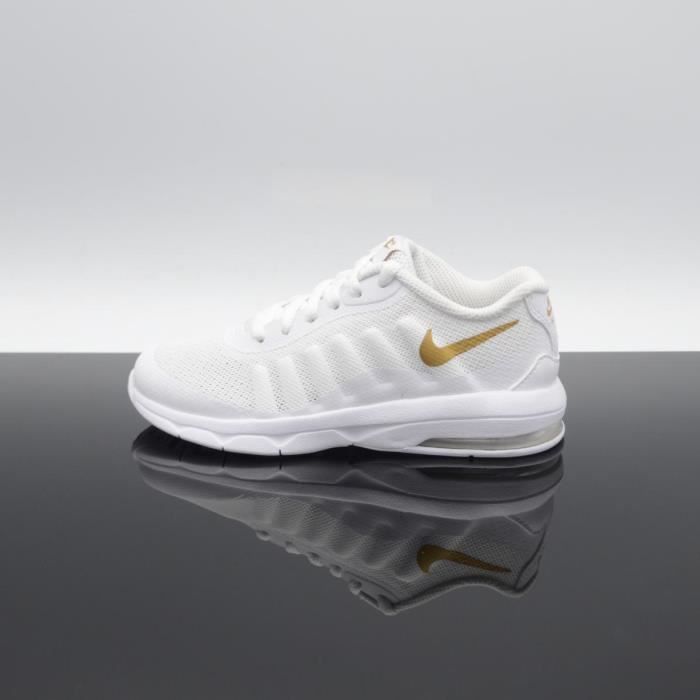 nike invigor blanche et or