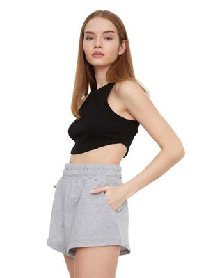 Short Femme Trendyol – Tissu Tissé Confortable, Taille Haute, Short Jupe Élégant Et Décontracté – Noir