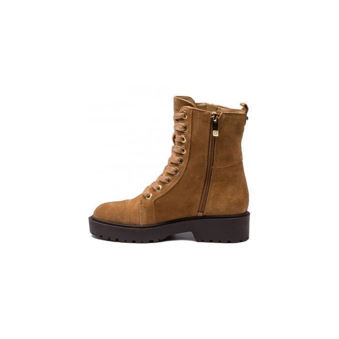 Guess hotsell wala boots