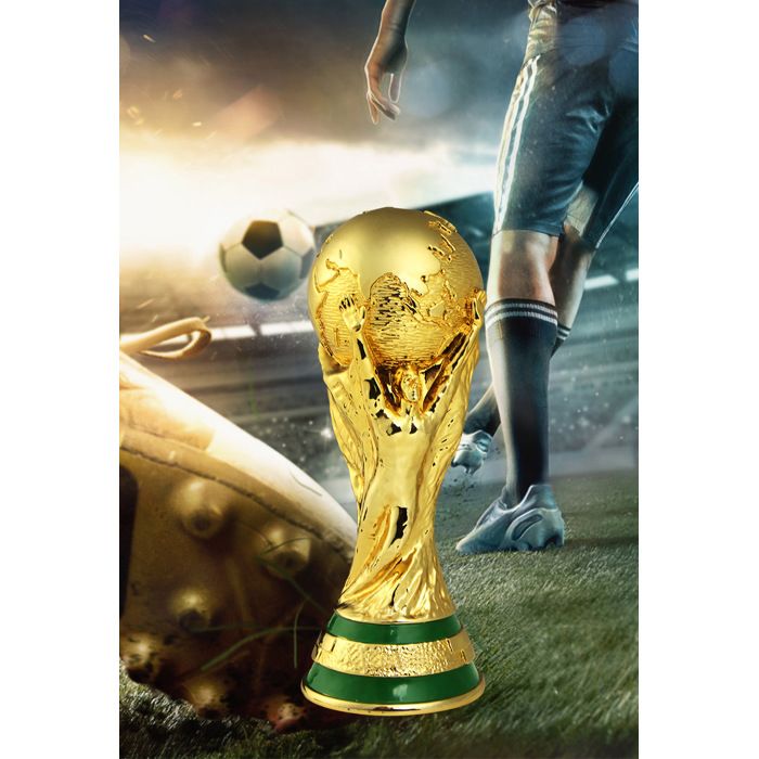 Réplique 3/4 De La Coupe Du Monde France 98 - 26cm - Résine Dorée - Collection