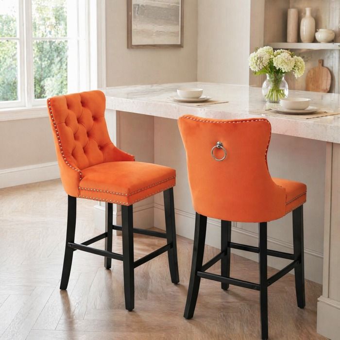 Tabouret de bar lot de 2 dossier haut capitonné – BEAUNIV – clous décoratifs pieds en bois velours orange