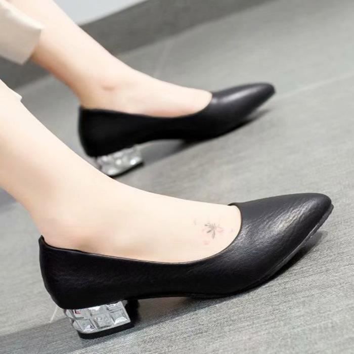 chaussure classique pour femme