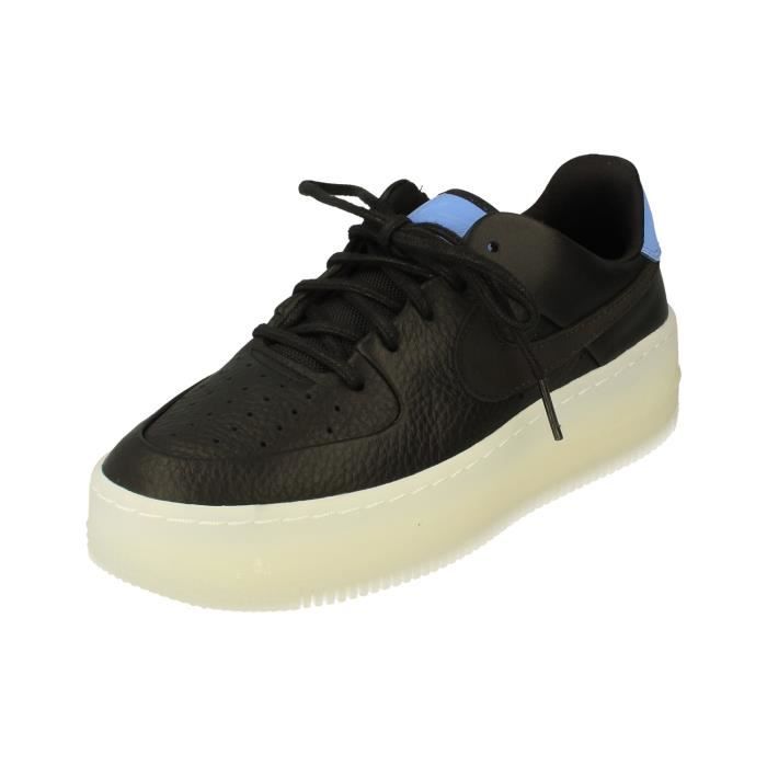Baskets Nike Af1 Sage Low Lx Femme Noir Lacets Synthetique