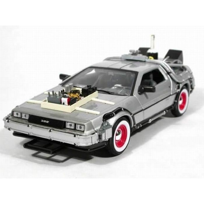 Vehicule Metal Delorean Retour Vers Le Futur 3 Iii Au 1 24 Achat