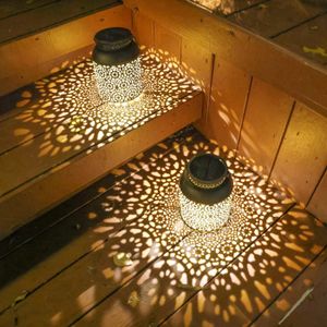 LAMPE DE JARDIN  Lot de 2 Lanternes Solaires D'extérieur à Suspendre en Métal Lampes LED Décoratives pour Jardin Terrasse Pelouse Table Noir.[Z1424]