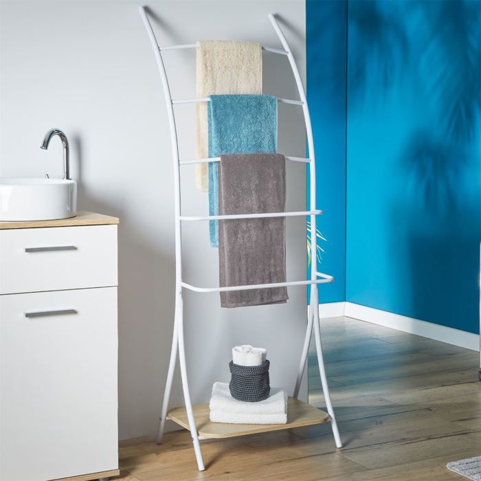 Porte-serviettes Sur Pied Taymor, 3 Niveaux, Chromé, 24 Po De Large X 31 1 2 Po De Haut X 11 7 8 Po De Profond 01 1089 06926375
