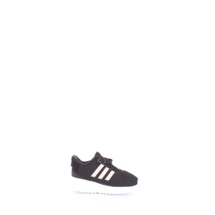 basket adidas fille noir