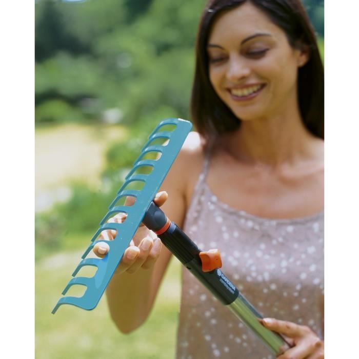 Gardena Grattoir à Glace Combisystem 30 Cm – Lame Acier Trempé Remplaçable, Largeur 30 Cm Pour Neige Tassée Et Glace Épaisse