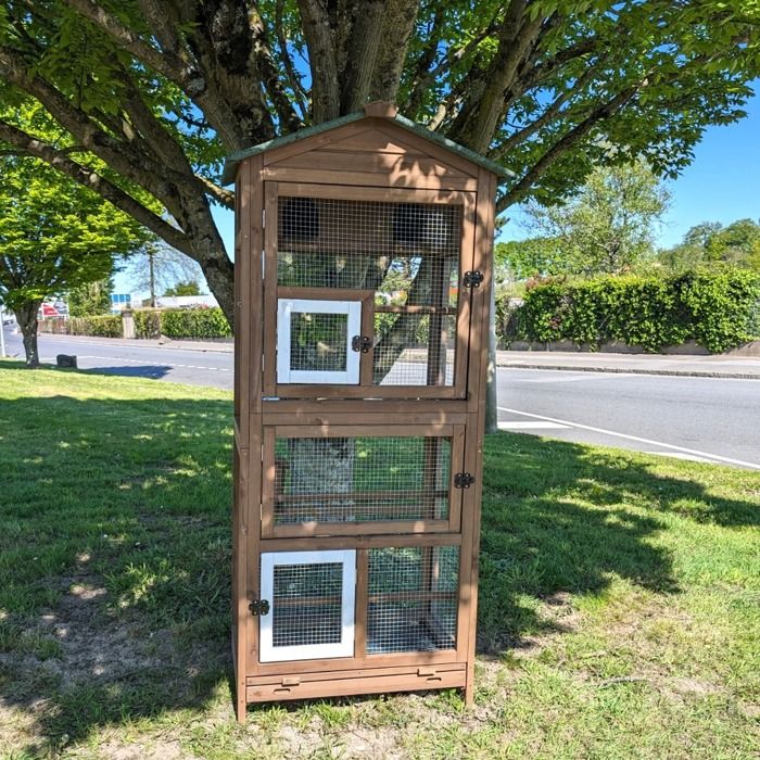 Comparer les prix de Volière Oiseaux Bois Double Toit Shingle