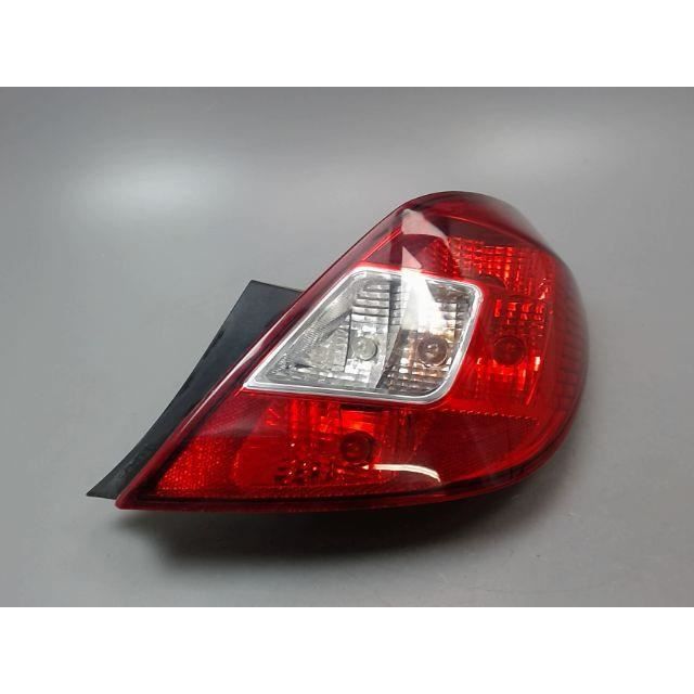 FEU ARRIERE DROIT OPEL CORSA IV Phase 2 (D) 2011-... / 93190951 / D1-545419