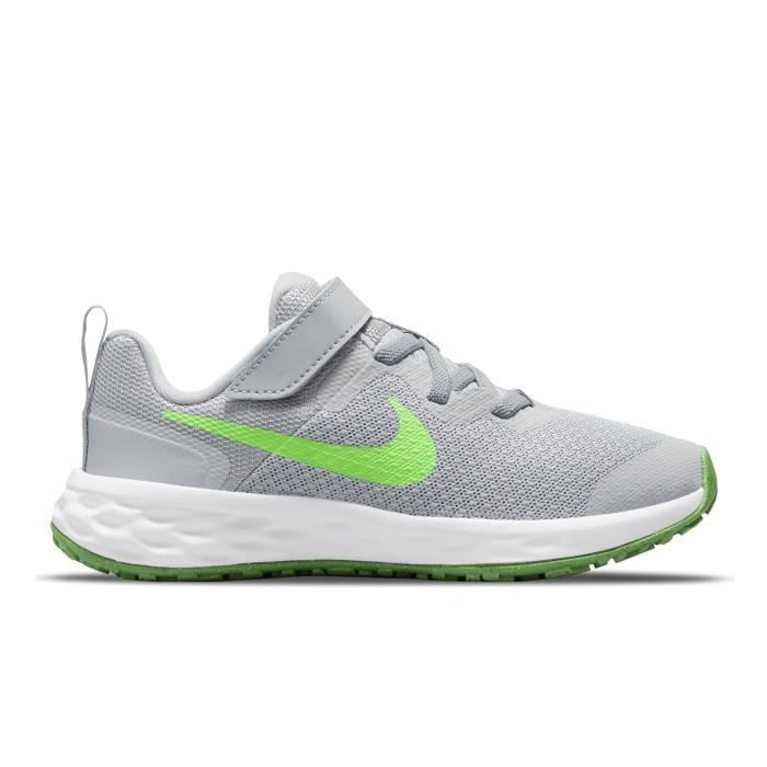 vapormax plus on air lou