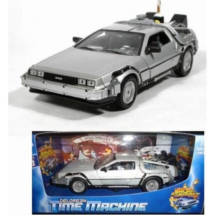 LOT 2 Voiture 1/24 WELLY DELOREAN RETOUR VERS LE FUTUR I II "back to the future" 