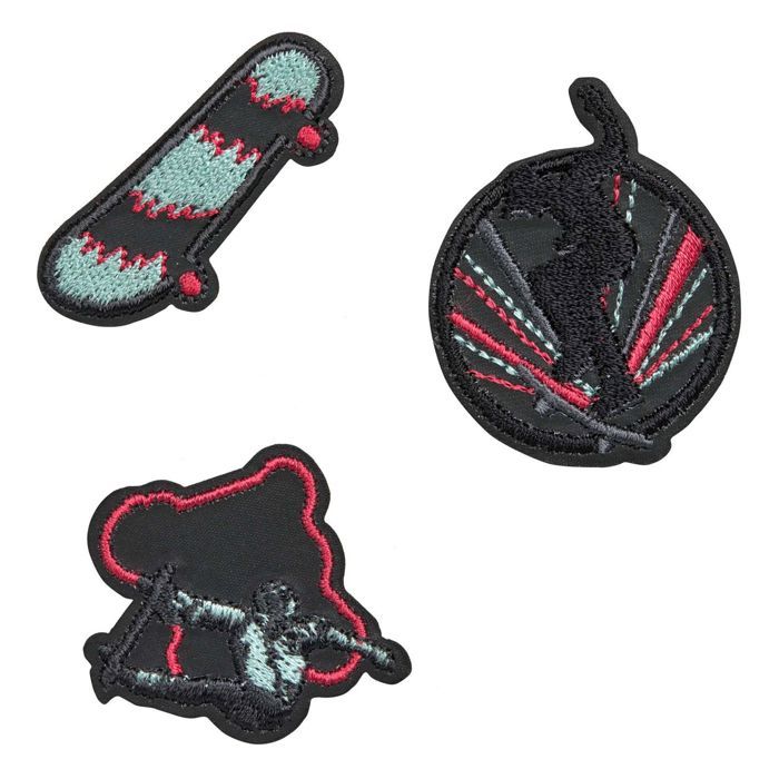 Lässig Autocollant réfléchissant textile Skater – auto-adhésif noir/bleu clair/rouge 4×4 cm