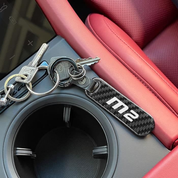 Porte-clés voiture en fibre de carbone mat style