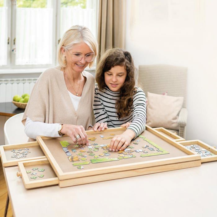 Table De Puzzle Mediashop Jusqu'à 500 Pièces - Avec 4 Tiroirs Coulissants Plateau De Puzzle En Bois Espace Et Ordre Pour Un Maximum De Plaisir De Puzzle Facile A Ranger Table De Puzzle Mediashop Jusqu'à 500 Pièces - Avec 4 Tiroirs Coulissants Plateau De Puzzle En Bois Espace Et Ordre Pour Un Maximum De Plaisir De Puzzle Facile A Ranger