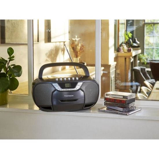 Radio CD K7 Portable Thomson RK200CD - Lecteur/enregistreur Cassette - FM Analogique - Fonctionne Sur Piles Ou Secteur - Lumières UFO Incluses