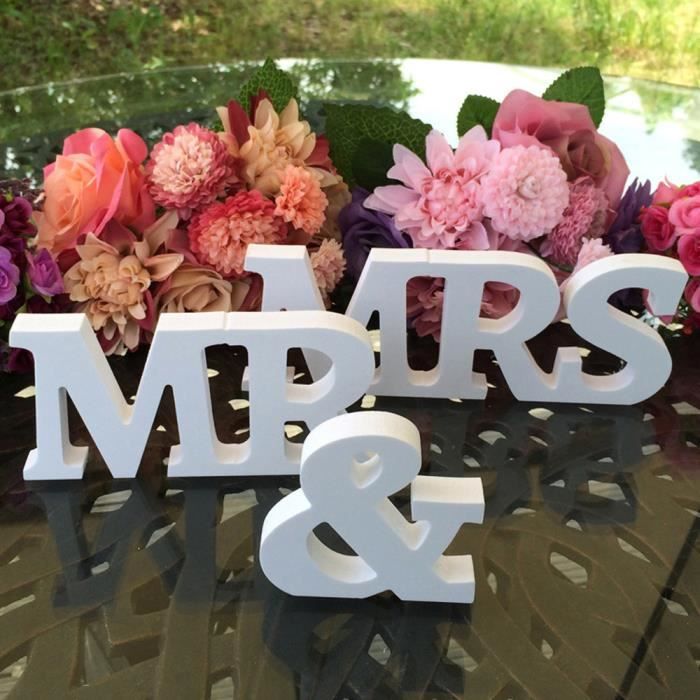 Mr Mrs En Bois Lettres De Decoration De Mariage Presentent Accessoires De Table B Parure Achat Vente Plaque De Porte Cdiscount