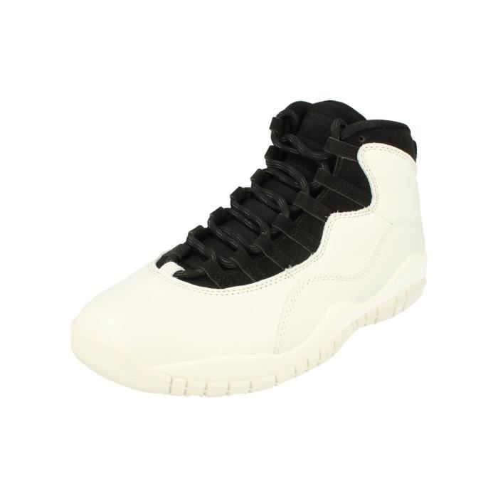 NIKE Baskets Air Jordan Retro 10 Blanc/Noir Homme Blanc/Noir - Cdiscount  Chaussures