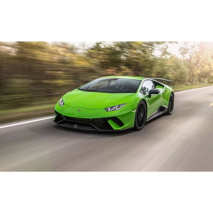 Poster Affiche Belle Voiture De Sport Lamborghini Huracan Verte Pomme Asphalte Vitesse Flou 30x45cm Cdiscount Maison