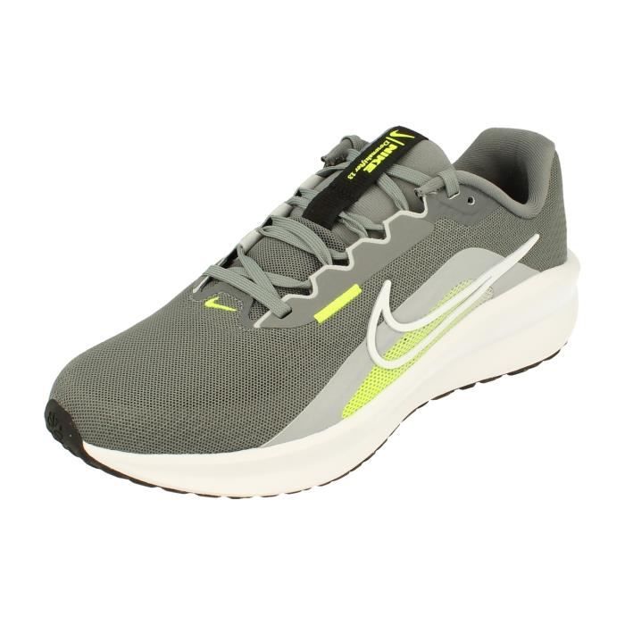 Chaussures de running Nike Downshifter 13 Hommes Noir Gris Regulier Running Cdiscount Sport