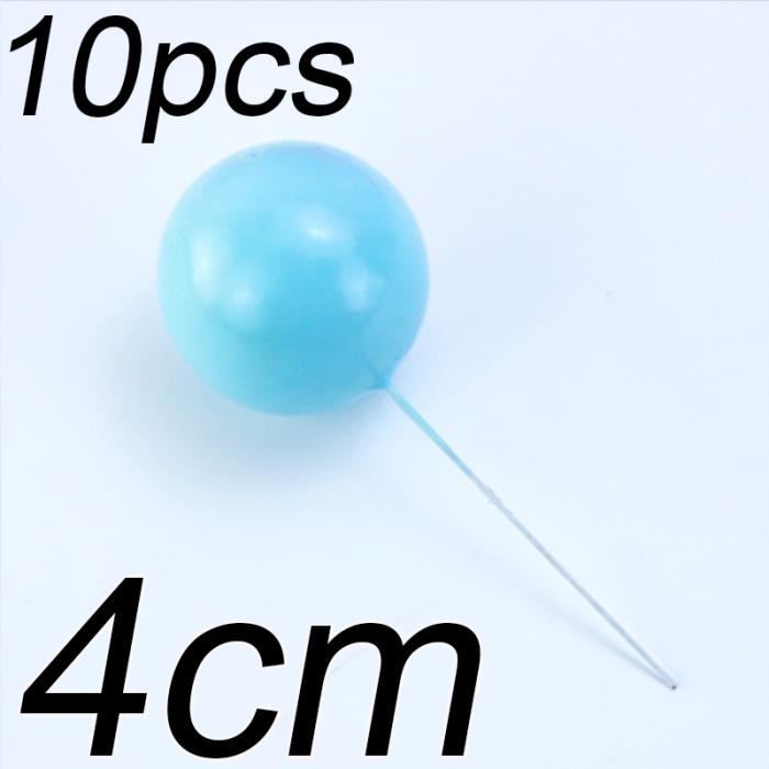 Gâteau Avec Une Bougie Une Guirlande De Drapeaux Et Un Ruban Avec L'inscription Félicitation