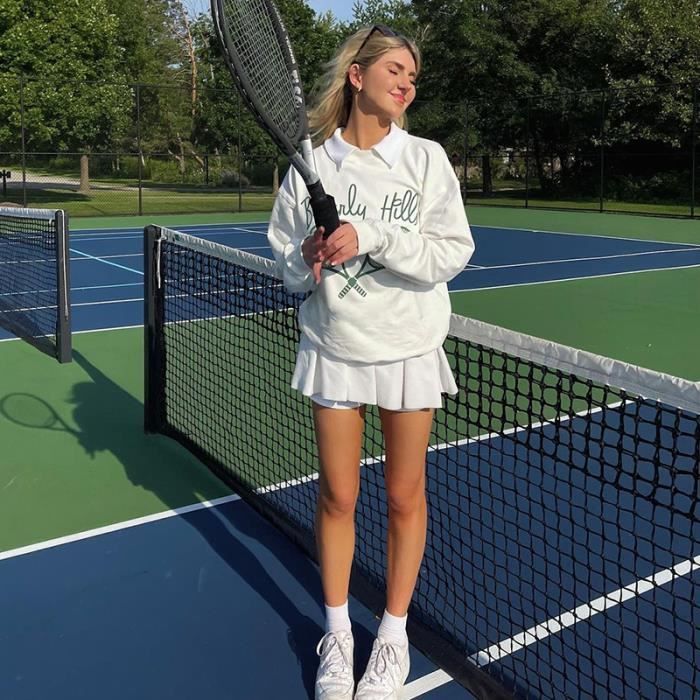 Sweat tennis femme sale