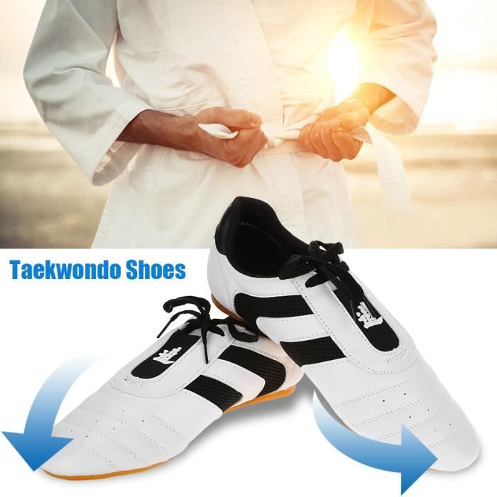 Taekwondo Boxe Kung Fu Taichi Arts Martiaux Chaussures de Boxe Respirant Léger et Résistant à lusure Chaussures pour Enfants