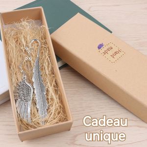 2pcs Trèfle Argent Marque Pages Lumineux En Métal Avec Plumes, Pour
