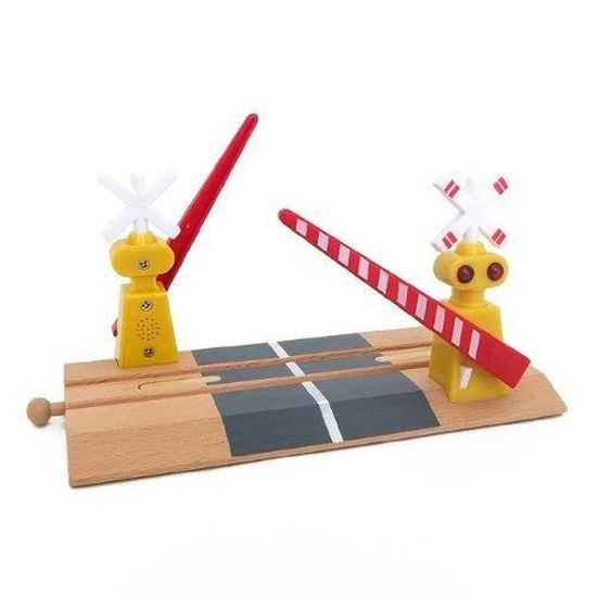 Maxim train table deals