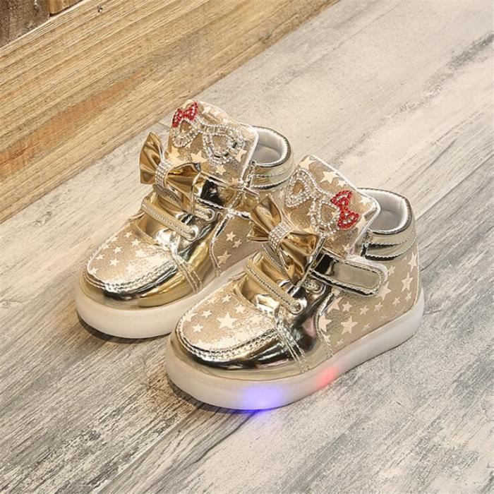 basket lumineuse fille