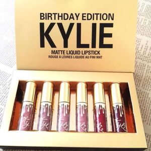 Birthday edition. Kylie Matte finish fini mat цена Иль де БОТЭ. Kylie Matte finish fini mat купить. Kylie Matte finish fini mat купить Иль де БОТЭ.