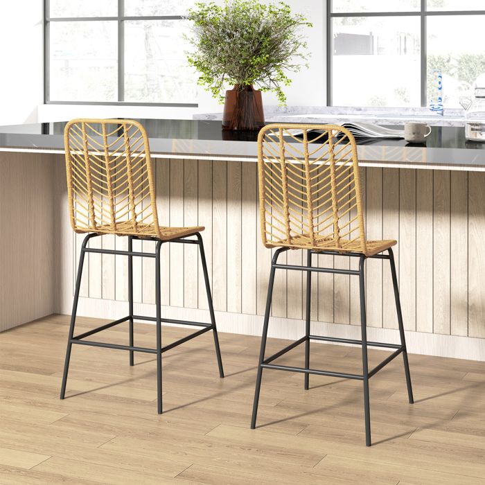 Lot de 2 tabourets de bar design bohème Hauteur 66 cm avec repose-pieds métal et rotin PE - naturel