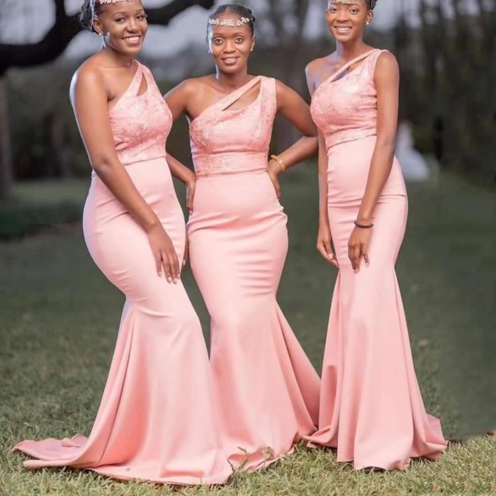 Robe pour les fetes femme sales
